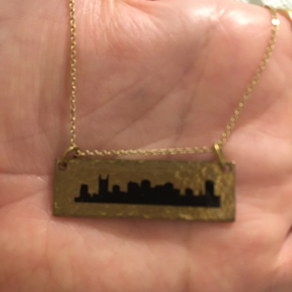 Necklace - Picture 2 of 2